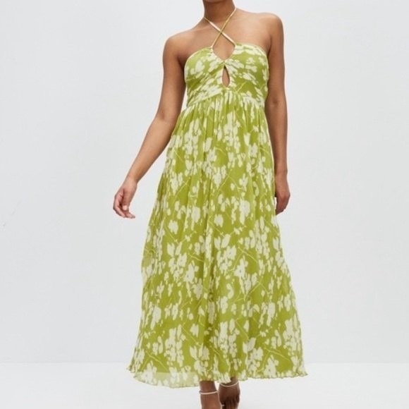 Abercrombie & Fitch Dresses & Skirts - Abercrombie & Fitch Green Floral Halter Maxi Dress Size L